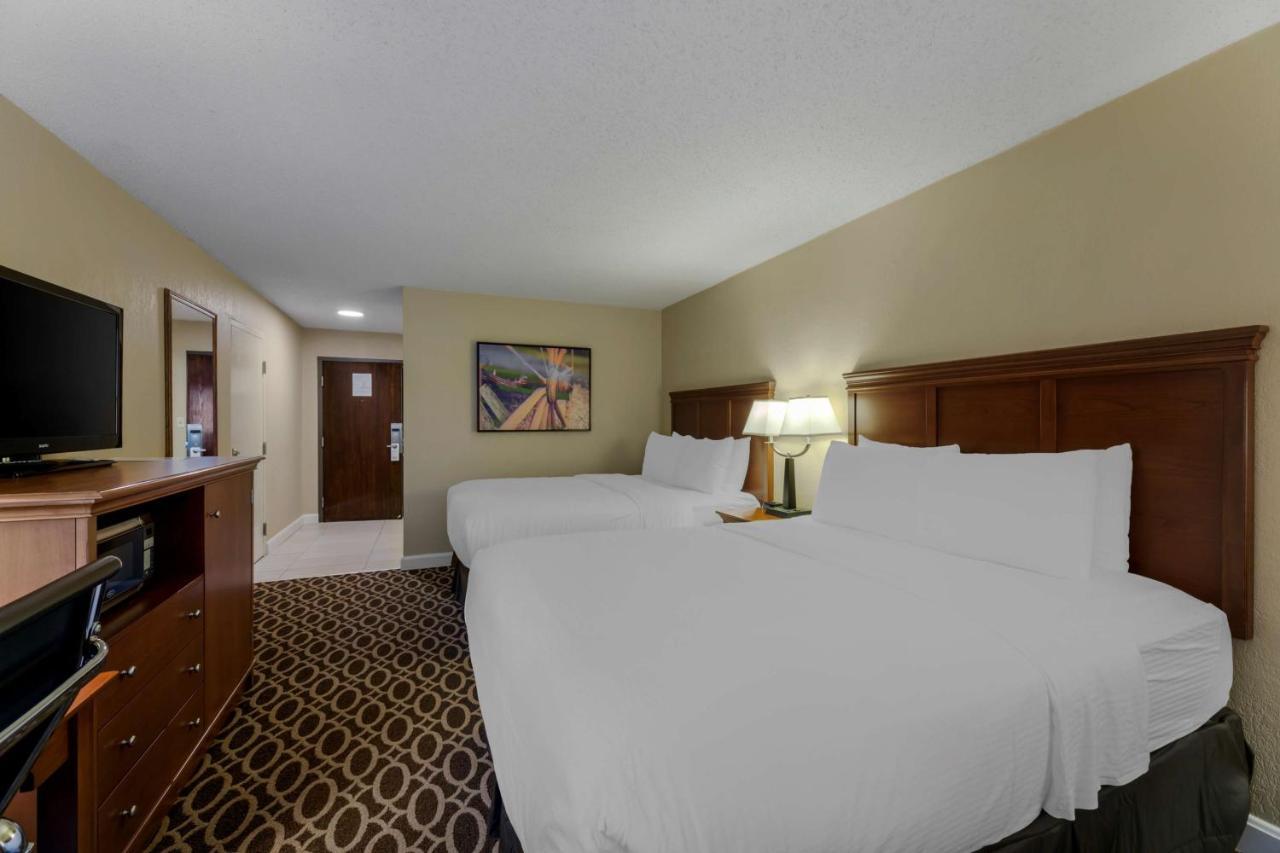 Best Western Plus Wooster Hotel&Conference Center Exterior foto